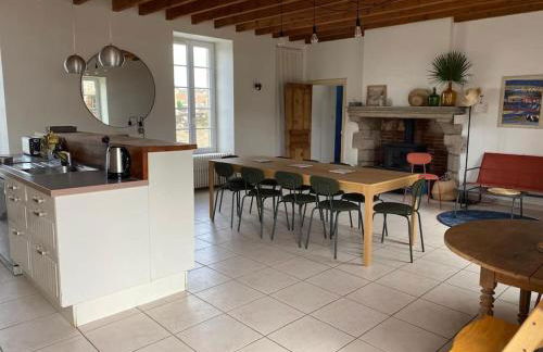 La Belle Etape grand gîte familial, 10min du Puy duFou - Foto 8