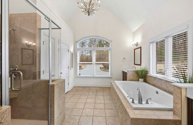 Lake Escape by Avantstay Lakefront, Private Dock - Foto 23