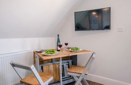 Geoff's Rest at Pond Hall Farm in Hadleigh with Private Hot Tub - Foto 14