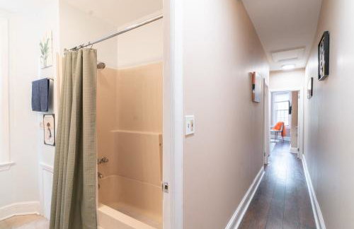 Princeton Einstein Boutique Stay - Photo 20
