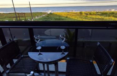 Studio 105 Maravilhoso Frente Mar Piscina Aquecida - Foto 2