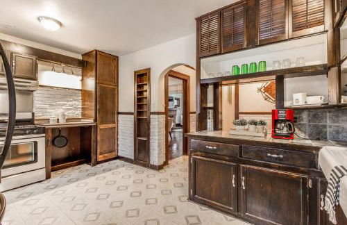 Glamorous Green Beauty in the Heart of University District 15min to Downtown - Foto 40