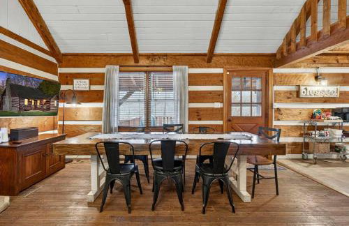 Riverfront w Hot Tub Game Room Fire Pit & More - Foto 15