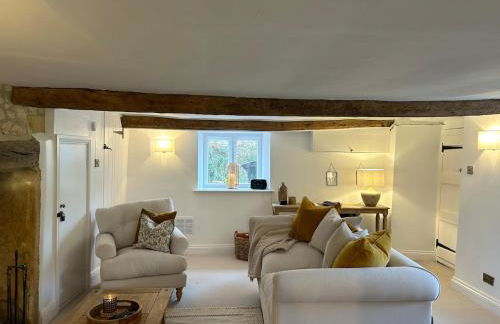 A Cotswold Gem, Sleeps 4, Pub Shop & Cafe in Village - Photo 20