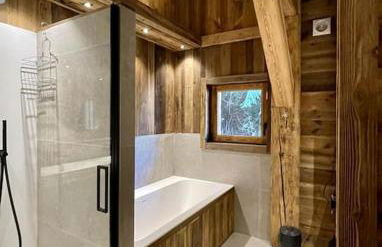 Chalet de luxe sur les pistes - 5 chambres - Photo 17