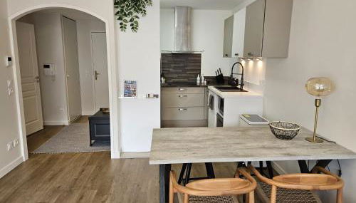 Le Petit Port - Appartement 4 étoiles - standing, vue lac, calme, piscine - Foto 5