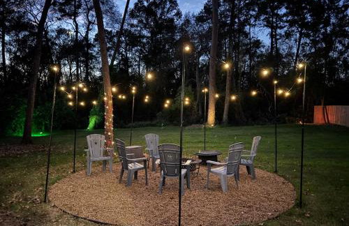 Cozy Family Getaway! - Photo 4