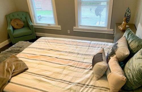 The Blackjack Duplex - Private Yard & Parking, Near Falls & Casino by Niagara Hospitality - Foto 38