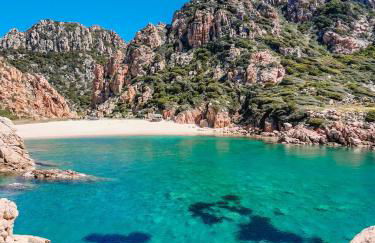 2-bedroomed modern apartment with seaview - Foto 32