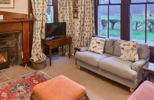 Gleneffock Farmhouse - Photo 7