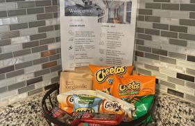 3 bedroom *Downtown* with Firepit - Foto 29