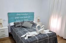 NEPTUNITO: Primera línea con Piscina - Foto 9