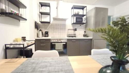 Altdorf Zentral 3, Stadtnähe NBG, 2 BR, 4 Pers - Foto 2, stove