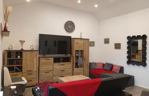 VipStay - Stilvoll und geräumige Apartments mit Terasse oder Balkon, Küche, kostenloses Parken, WLAN, Smart Tv - Foto 23