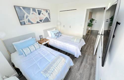 Luxury 2BR - Elevator-Gym-Laundry-10 Min to NYC - Foto 20