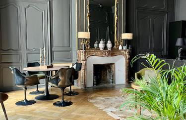 Luxueux 2 pièces 65m2 Hôtel Particulier XVII ième siècle-Centre Historique Clermont-Ferrand - Foto 1