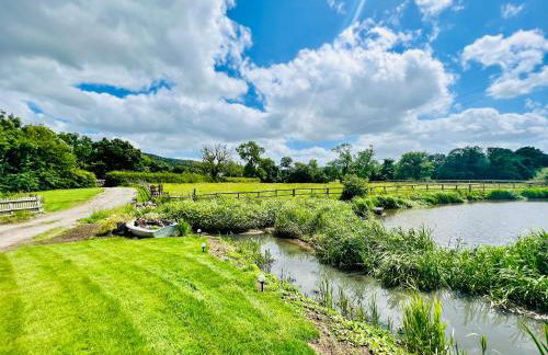 THE HAYLOFT CHESHIRE - Photo 4