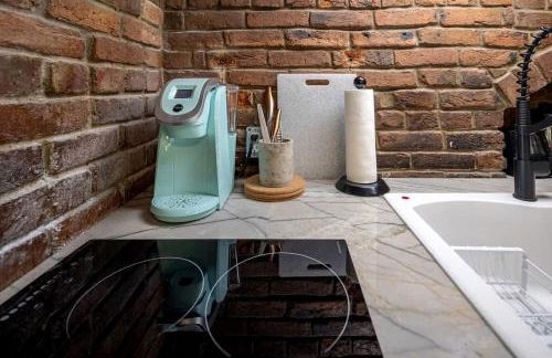 Thoughtfully Design Cottage with Breathtaking Indoor and Outdoor in Maryland - Photo 26