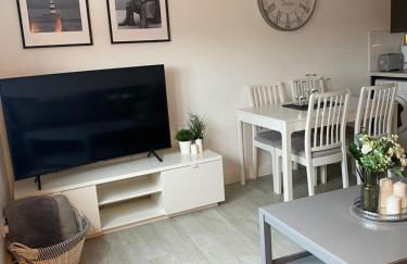 Coalhouse Apartment - Photo 3