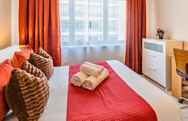 Festival Place Modern Town Center Apt - Foto 1