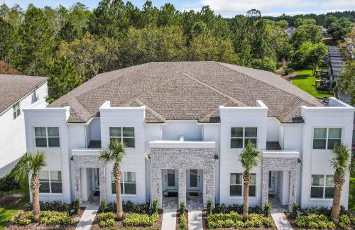 Trendy Thematic 3BR Townhouse with Private Pool - Foto 38