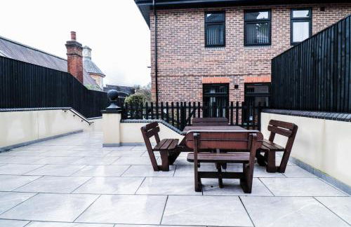 The Booker Retreat - Bright 1BR Top Floor Apt with Free Secure Underground Parking - Foto 53