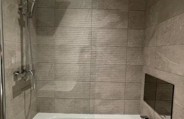 Park View I 2 Bedroom Apartment I Free Parking - Photo 26