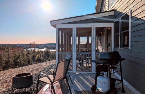 Spacious Cabin Complex with Flanders Pond Access, Ideal for Group Getaways, Located Near Sullivan, Maine - Photo 4