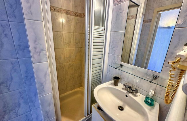 Apartment in De Panne Near Beach - Photo 20