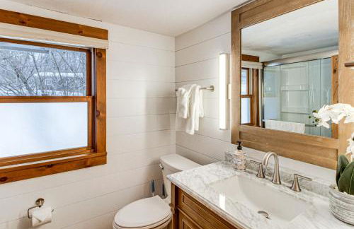 Lakefront Brainerd Cabin w Deck, Fire Pit - Photo 15