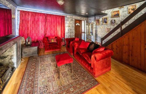 Hogwarts Hideaway Themed Property - Foto 11