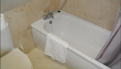 1 bedroom apartment in Leicester Square - Photo 5