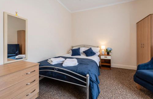 Harbour place in Newcastle under Lyme with Parking, perfect for Contractors or Alton Towers - Foto 42