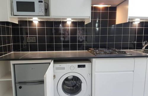 Contemporary ground flr maisonette- Entire place - Foto 21