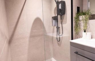 Chic 2King BD Apt London with Ensuite & Pull Out Bed - Foto 15