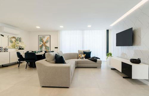 Villa Lunarenzo seaview, Pool, AC, parking - Photo 59