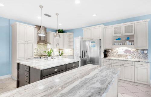 Enclave 202a 2 Bedroom Condo by RedAwning - Foto 31