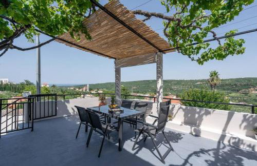 Manos Home - Photo 21