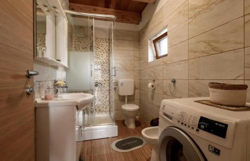 Amazing Home In Oljasi With Sauna - Photo 25