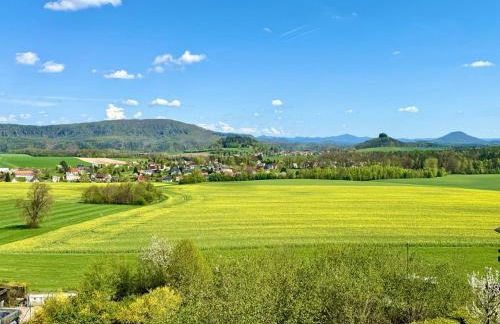 Ferienwohnung Lucy - Moderne Ferienwohnung mit kostenlosem Parkplatz, Terrasse, nahe Bad Schandau und Malerweg - Foto 9