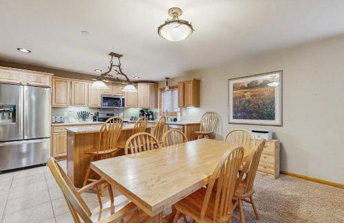 Sunset Condominiums: The Retreat - Foto 26