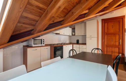 In the historic building, con aria condizionata - Foto 16