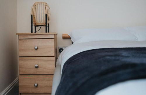 Brimmond Homes - nr to Univ, Hospitals, o2 Apollo, PLAB & 7 mins to City Centre - Stylish, Modern & Secure 2 Bed, 2 Bath Apt with Allocated Free Parking - Foto 50