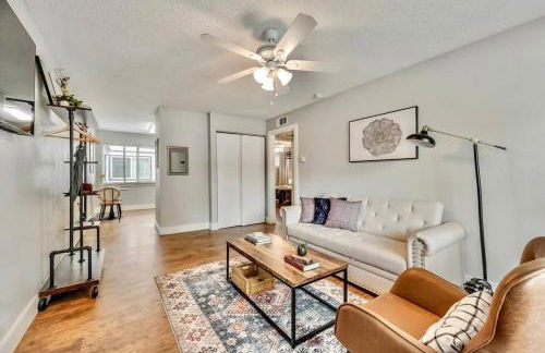 Global Cup Near Downtown Dallas - The Dapper Charm - Foto 13