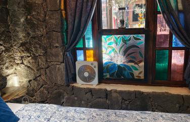 ALOELUX VILLA 1 Romantic ! - Private Villa with Jacuzzi, cinema ,massage ,wonderful view, art desing villa - Foto 70