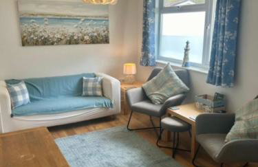 Rosecraddoc Lodge 23 - Photo 1