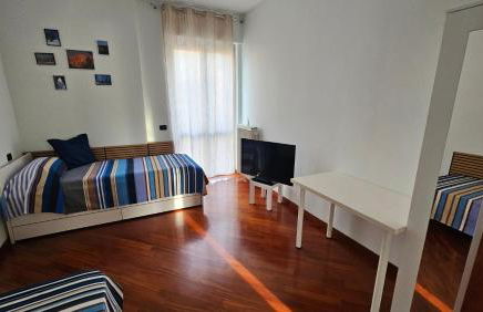 South Milan Family & Business home - Photo 18