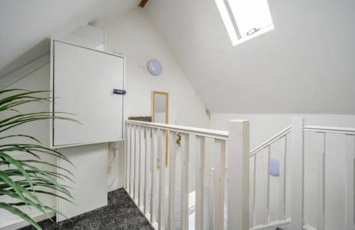 RB1GH- Cosy Room SECURE PARKING NEAR CITY CENTRE FAST WIFI - Foto 4