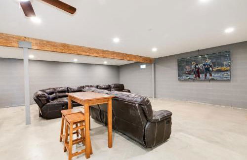 Sleeps 31 10br Mountain View, Pool, Spa and Games - Foto 76