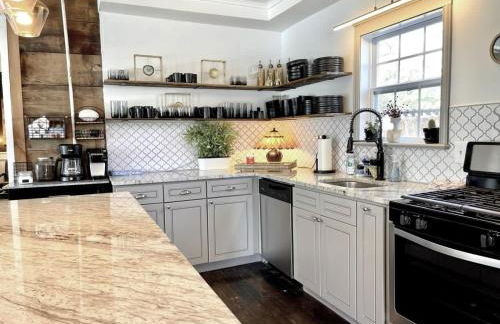 Charming Family Getaway in McKinney - Foto 8